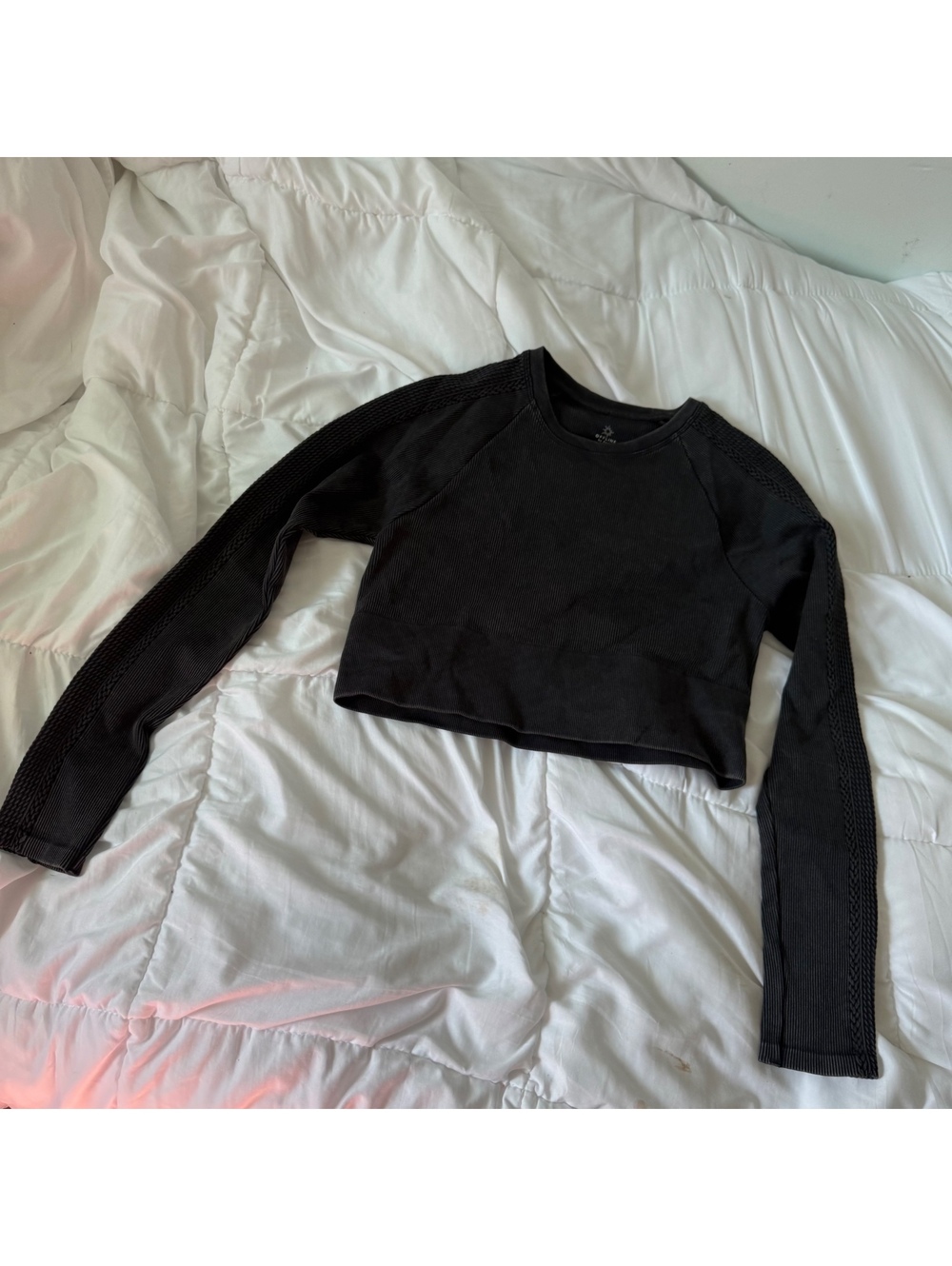 offline aerie black workout top large